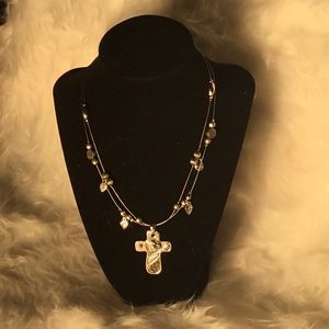 Cross charm necklace